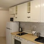 Sophie - Center, Cozy & Work-friendly Near Aubg, Free Streaming Platforms Apartamento *