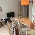 Sophie - Center, Cozy & Work-friendly Near Aubg, Free Streaming Platforms *