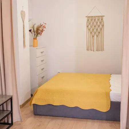 Lejlighed Sophie - Center, Cozy & Work-friendly Near Aubg, Free Streaming Platforms Blagoevgrad