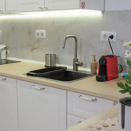 Sophie Studio - Top Center, Near Aubg, Cozy & Work-Friendly, Free Streaming *