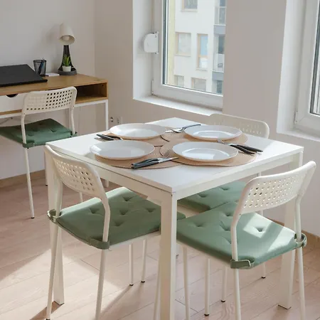 Sophie - Center, Cozy & Work-friendly Near Aubg, Free Streaming Platforms *