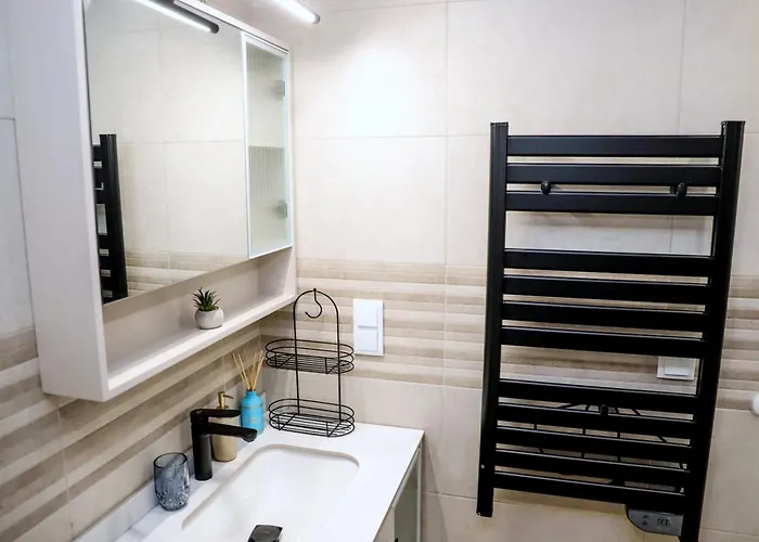 Sophie - Center, Cozy & Work-friendly Near Aubg, Free Streaming Platforms Błagojewgrad