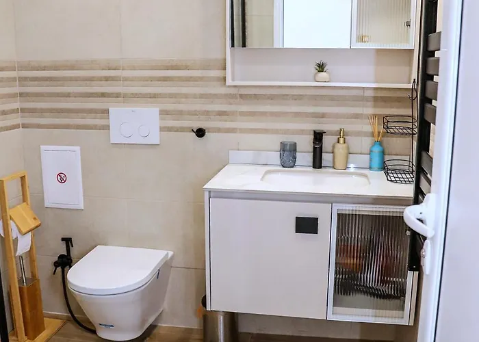 アパート Sophie - Center, Cozy & Work-friendly Near Aubg, Free Streaming Platforms