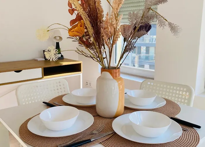 Sophie - Center, Cozy & Work-friendly Near Aubg, Free Streaming Platforms アパート