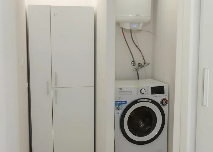 アパート Sophie - Center, Cozy & Work-friendly Near Aubg, Free Streaming Platforms