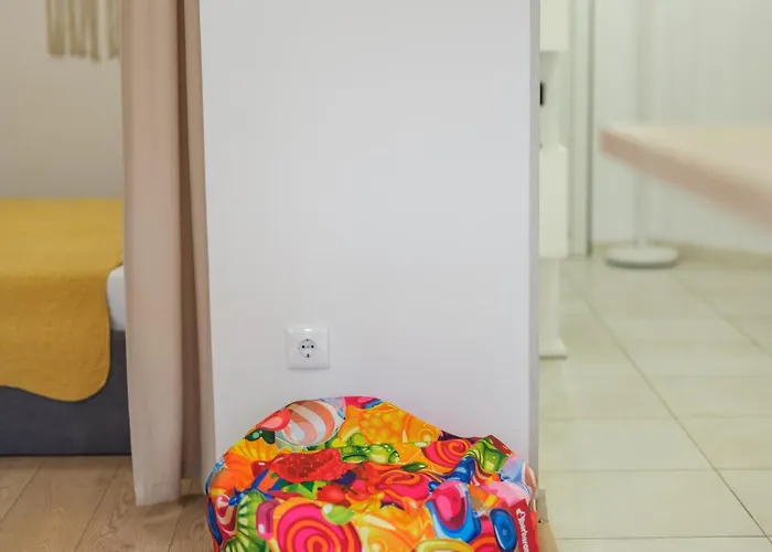 Apartament Sophie - Center, Cozy & Work-friendly Near Aubg, Free Streaming Platforms